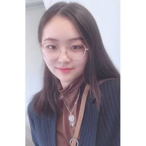 Meet your Posher, Lucy